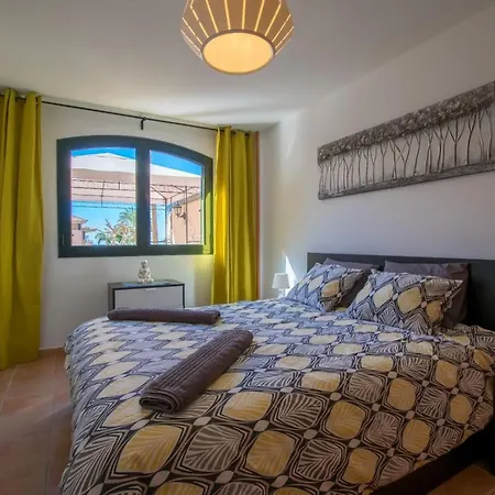 Peaceful Paraiso * 帕莱索海滩