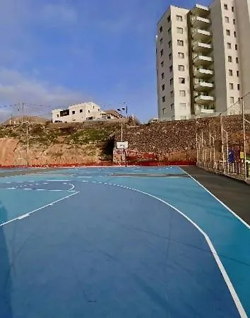 Peaceful Paraiso アパート *